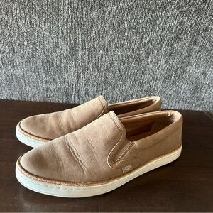 UGG Womens Soleda Size 9.5 1096477 Brown Leather Slip On Casual Shoes Sneakers